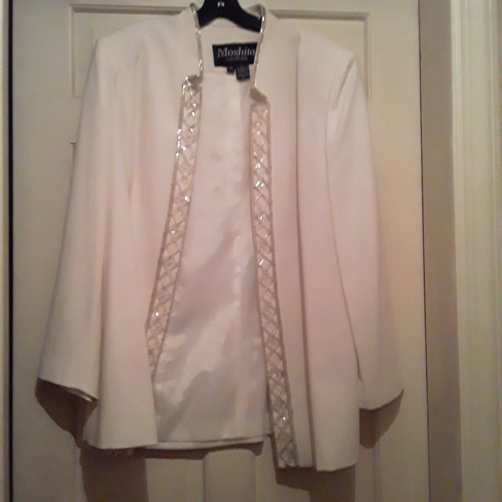 Mosshita Womens White with gold beaded open front design lined Suit jacket 18